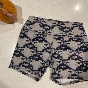 Be. Brand Biker Shorts, Large